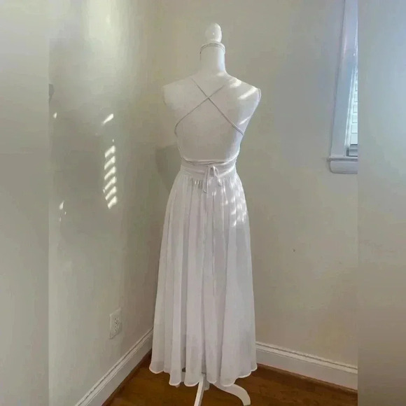 Lavish Alice White Maxi Dress Size US 2 or UK 6 - Picture 14 of 16